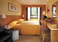 Fil Franck Tours - Hotels in London - Hotel Holiday Inn Kensington Forum